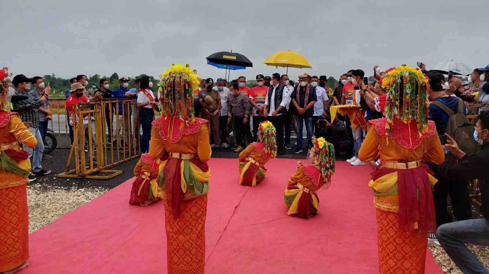 Bamsoet didampingi Gubernur Al Haris dan Bupati Romi saat resmikan Zabaq Nasional Sirkuit