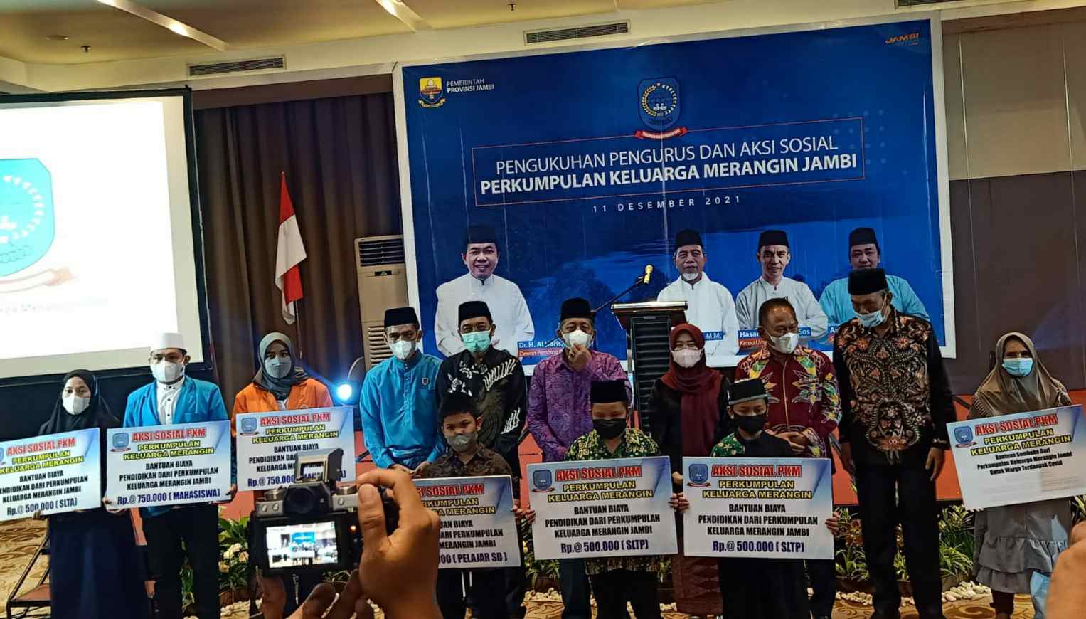 Bantuan biaya pendidikan PKM Jambi untuk pelajar dan mahasiswa Merangin