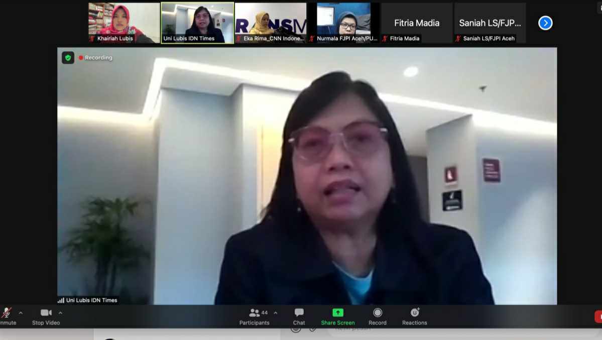 FJPI saat berbagi pengalaman meliput kasus kekerasan seksual