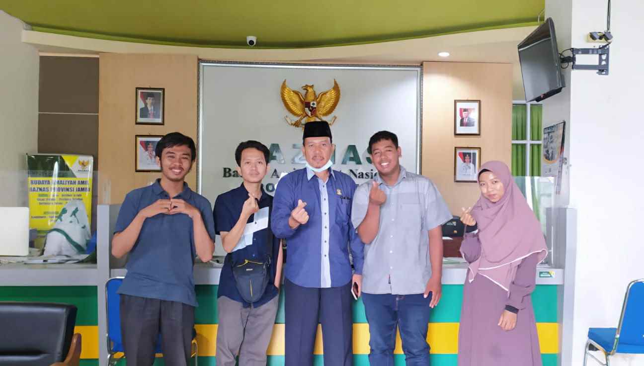 KAMMI Kota Jambi saat bersilaturahmi dengan Ketua Baznas Provinsi Jambi, Hasan Basri