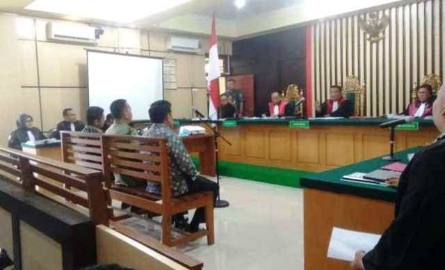 Sisang Effendi Hatta Cs di Pengadilan Tipikor Jambi 