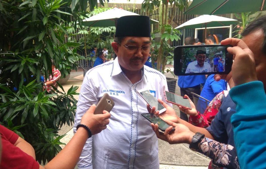 Anggota DPRD Provinsi Jambi, Ustadz Anwar Sadat (UAS) 