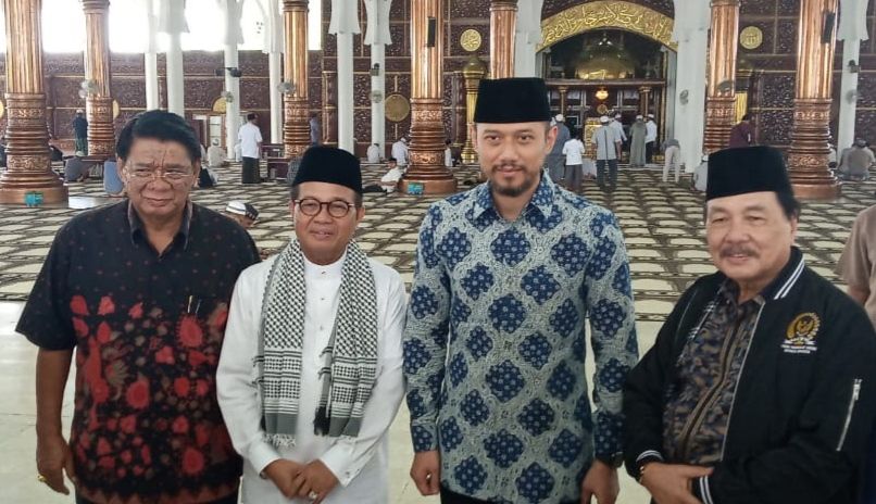 Fachrori Umar (tengah), AHY (dua dari kiri), Zulfikar Ahmad (kiri) dan Burhanudin Mahir (kanan) 