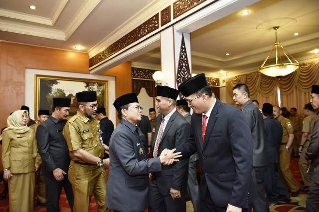 Perombakan pejabat Jambi beberapa waktu yang lalu