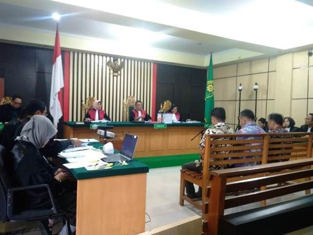 Sidang suap ketok palu pengesahaan RAPBD Provinsi Jambi di Pengadilan Tipikor Jambi 