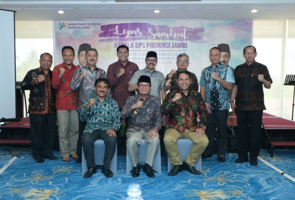 Fachrori Umar saat hadiri pisah sambut Kepala BPS Provinsi Jambi 