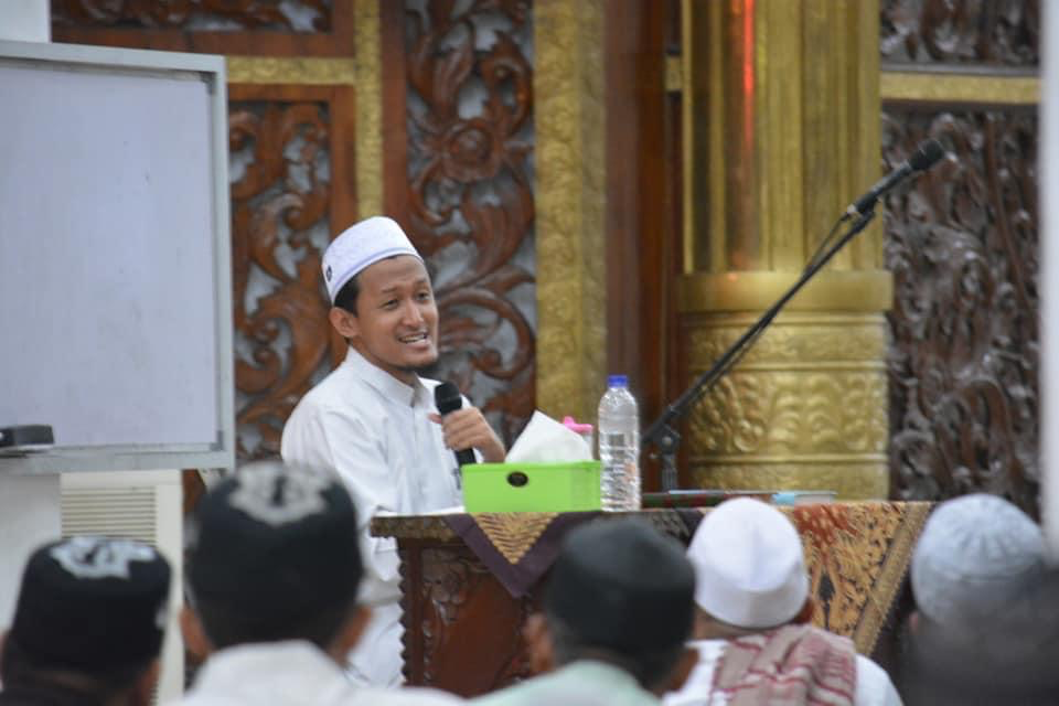 Ustadz Dr. KH. Zainul Arifin, M.Ed, MA