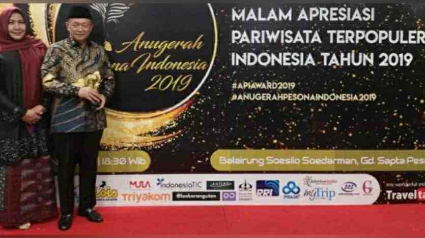 CE saat terima penghargaan di Anugerah Pesona Indonesia 2019