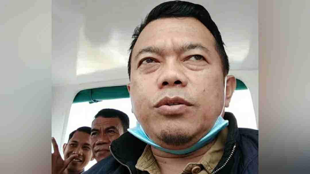 Al Haris saat perjalan ke Kecamatan Sadu, Tanjab Timur