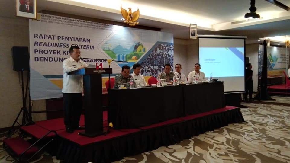 Bupati Merangin, Al Haris saat hadiri Rapat Penyiapan Readinees Criteria Proyek KPBU