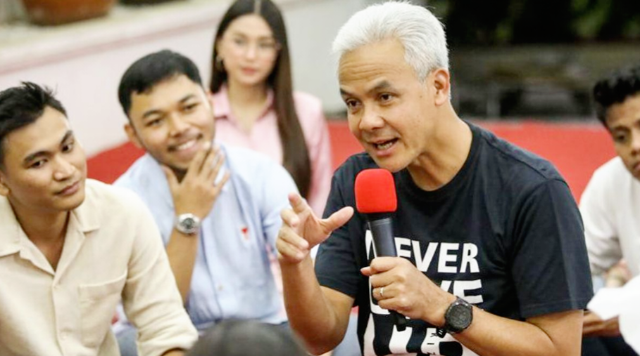 Bacapres Ganjar Pranowo saat berdiskusi dengan Generasi Z dan Generasi Milenial
