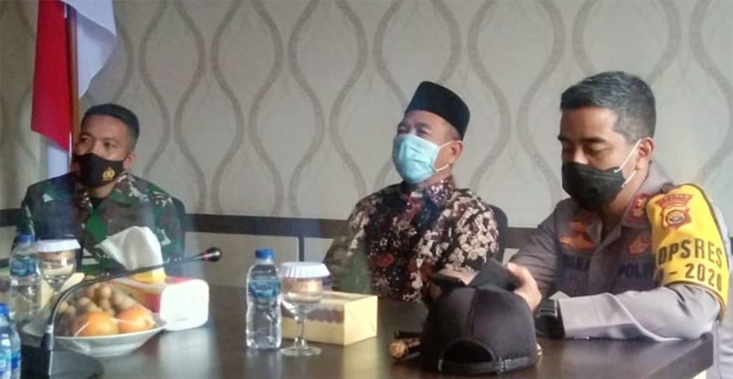 Mashuri saat mengikuti rapat koordinasi virtual