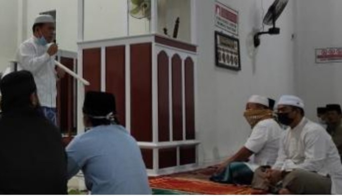 Al Haris saat subuh berjamaah dan pendidikan subuh di Desa Mentawak