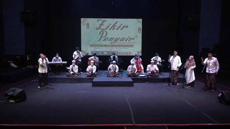 Dzikir penyair Teater Tonggak