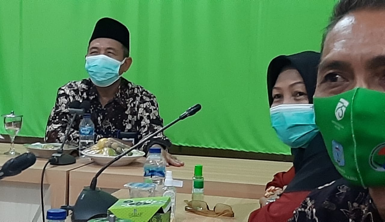 Mashuri saat ikuti acara Penghargaan KLA 2021 secara virtual