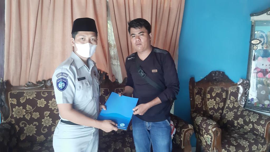 Jasa Raharja saat mendatangi ahli waris korban kecelakaan di Bungo