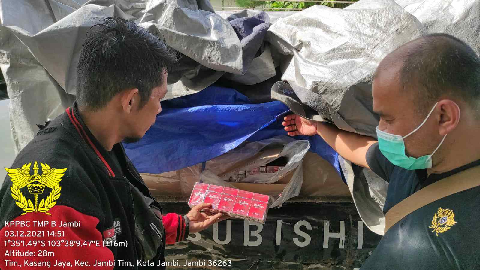 Bea Cukai Jambi saat amankan 500 ribu batang rokok ilegal di Batanghari