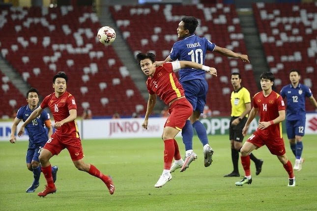 Thailand saat berhadapan dengan Vietnam di semifinal leg pertama Piala AFF 2020