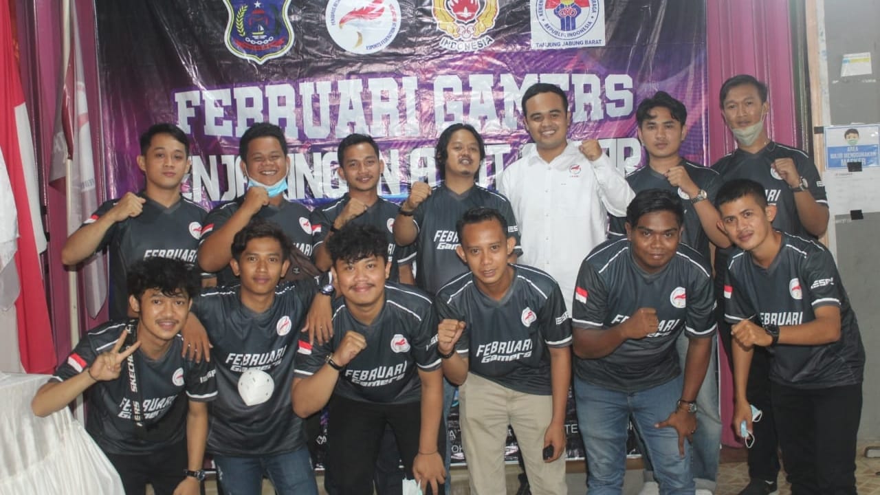 Ketua ESI Tanjab Barat, Ketua KONI dan pemenang ESI Competetion 