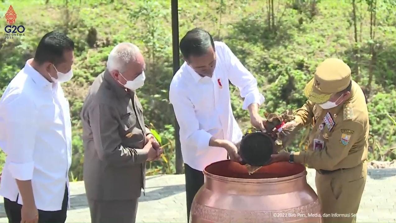 Presiden Jokowi di titik nol Ibu Kota Nusantara 