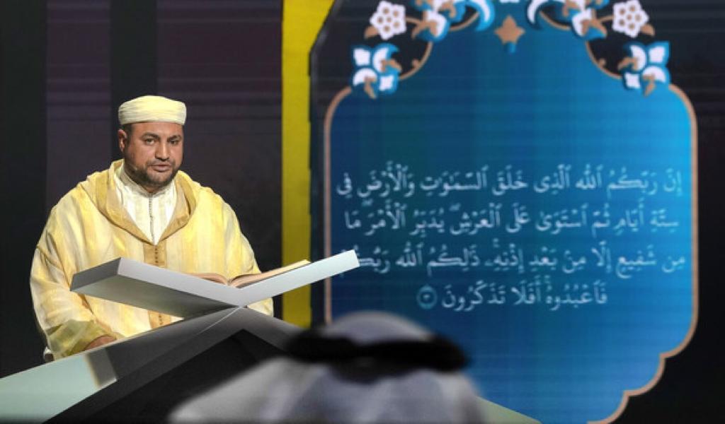 Kontestan tunanetra, Younes Gharbi 
