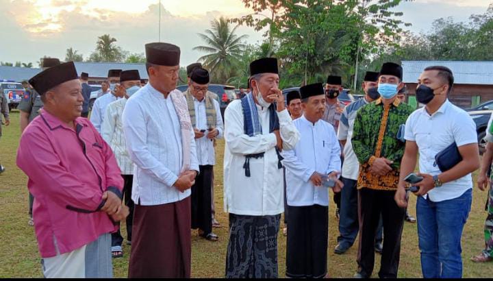 Wagub Abdullah Sani saat safari Ramadan di Masjid Al Muhajirin Desa Sungai Pandan Tebo