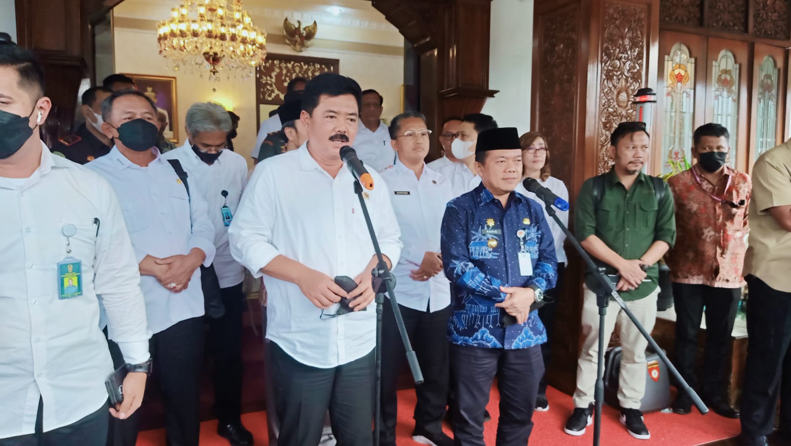 Menteri ATR/BPN saat berikan keterangan kepada media