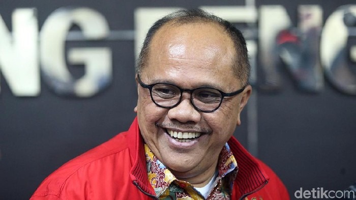 Sekjen DPR RI Indra, Iskandar