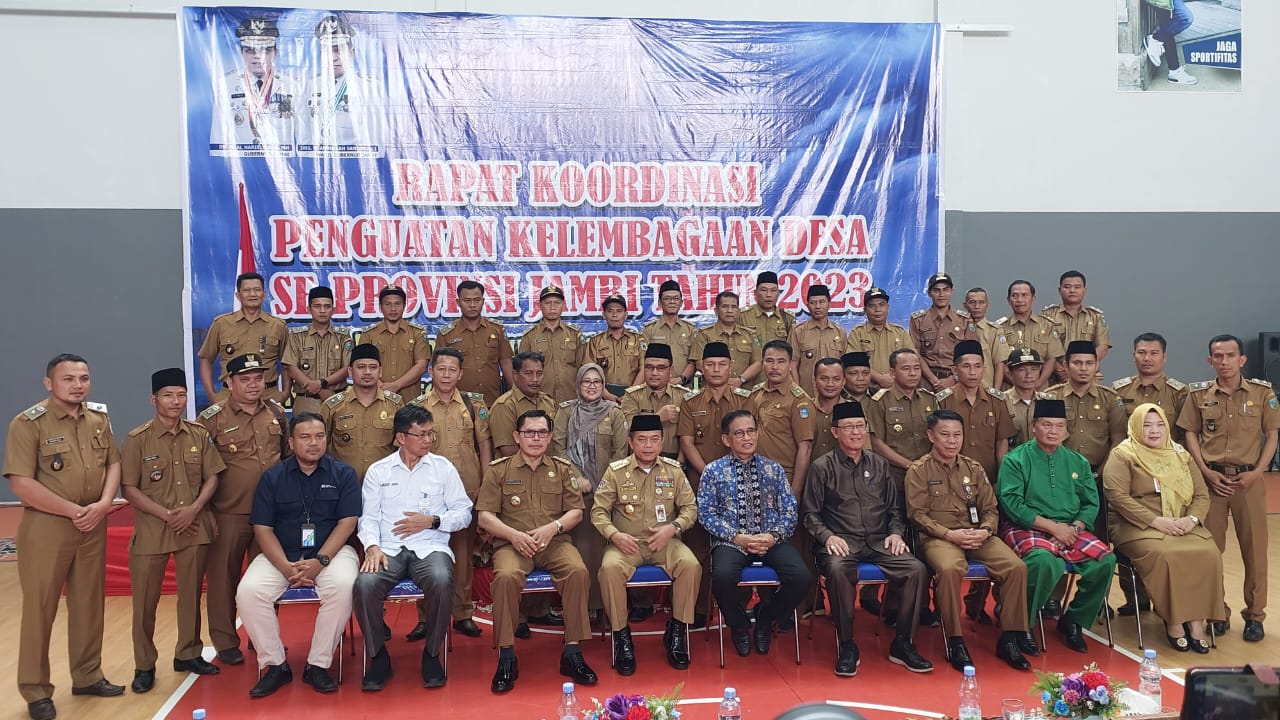 Al Haris buka Rakor Kades se-Provinsi Jambi di JDC Hall Kota Sungai Penuh, Selasa (28/2)