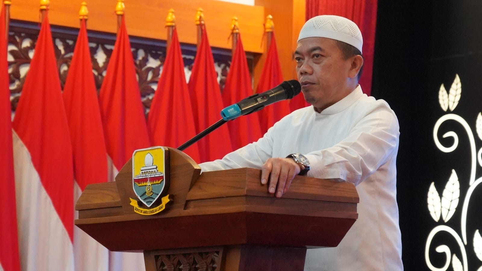Gubernur Al Haris 