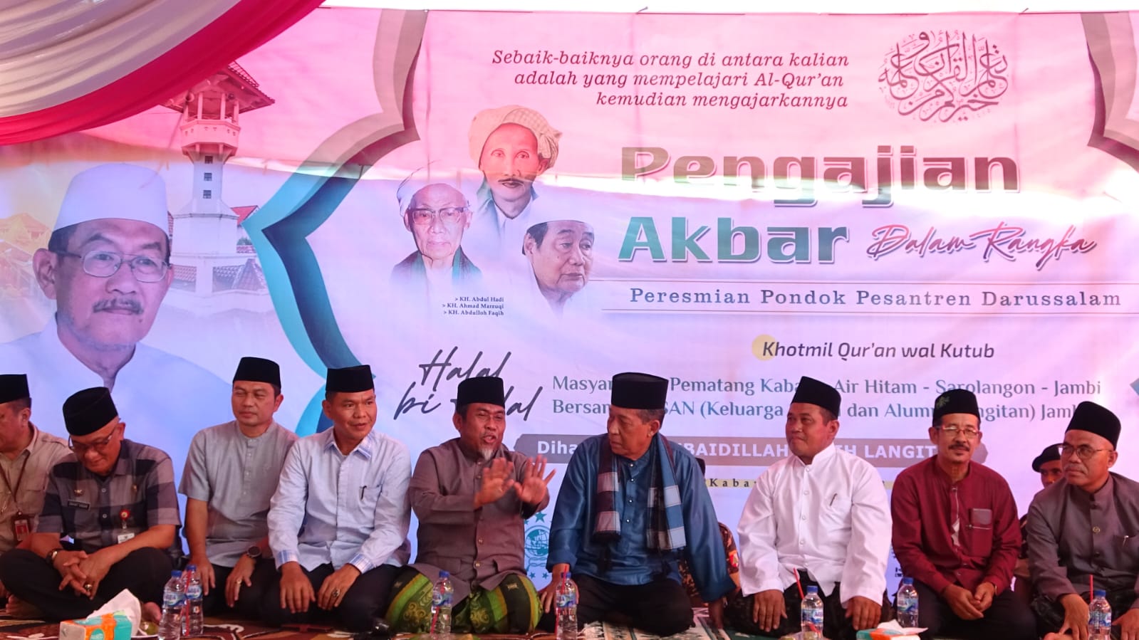 Abdullah Sani saat resmikan Ponpes Darussalam Pematang Kabau, Kamis (18/5)