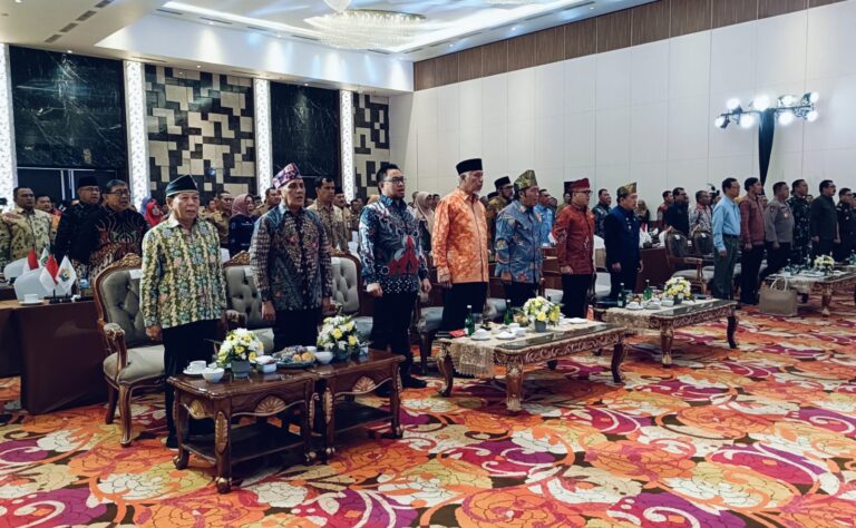 Menpan-RB Abdullah Azwar Anas buka Rakernas APPSI tahun 2023 di Jambi, Selasa (7/11)