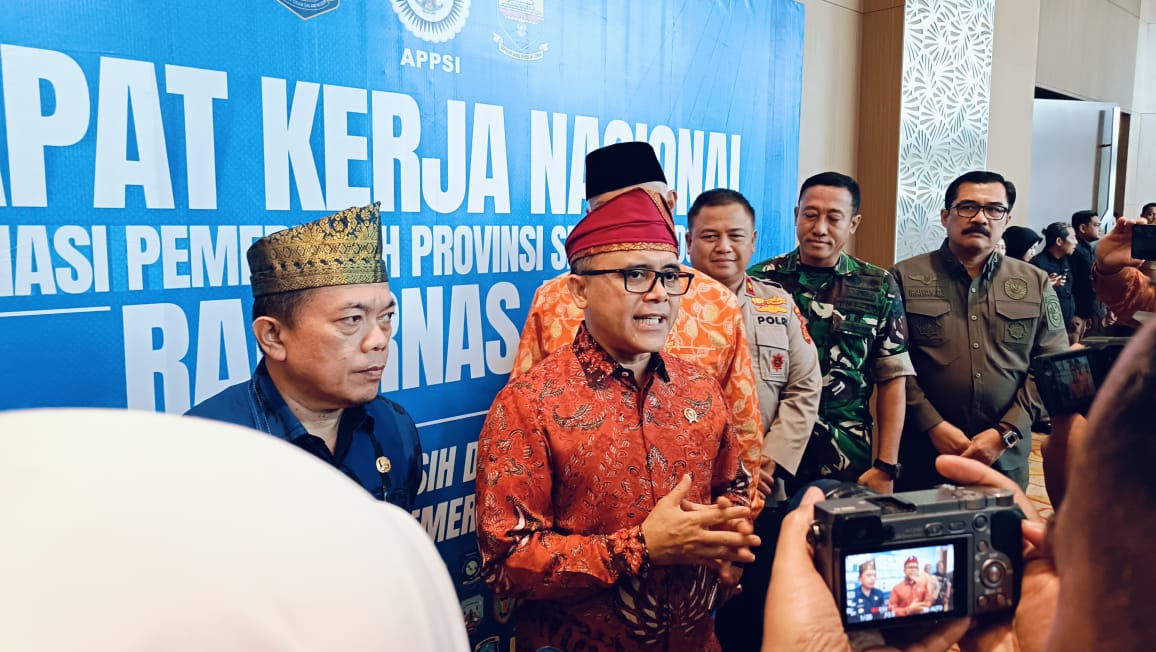 Menpan RB Azwar Anas saat buka Rakernas APPSI 2023 di Jambi, Selasa (7/11)