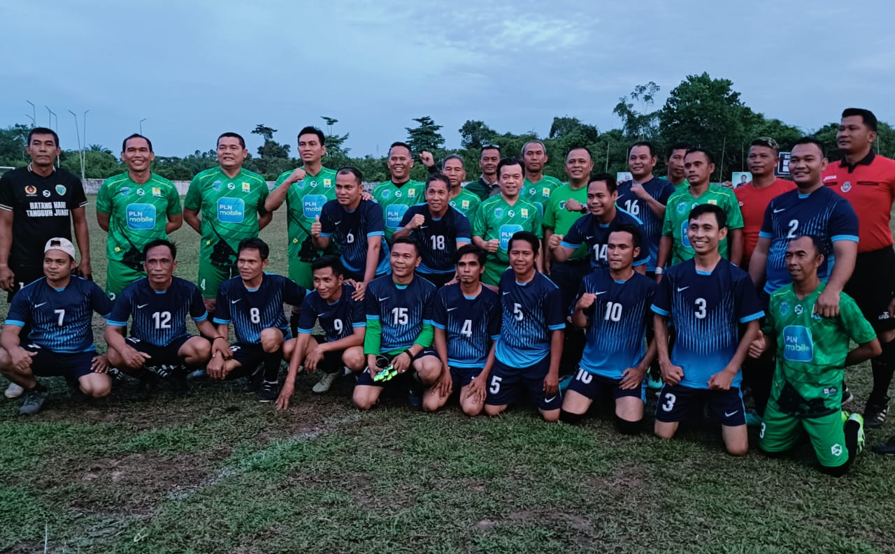 Al Haris buka turnamen sepakbola antar Kades se-Provinsi Jambi, Selasa (14/11)