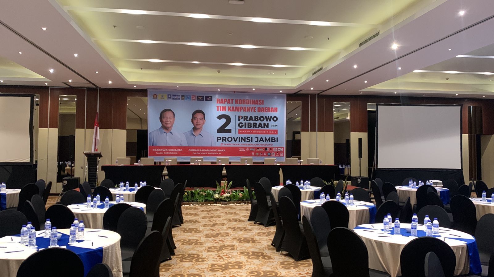 Suasana tempat acara Rakor TKD Prabowo-Gibran Provinsi Jamb