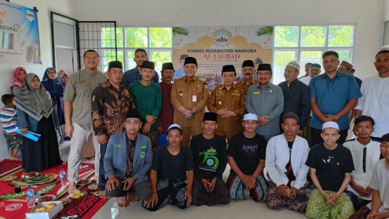 Al Haris kunjungi Ponpes rehabilitasi narkoba di Sarolangun, Selasa (9/1)