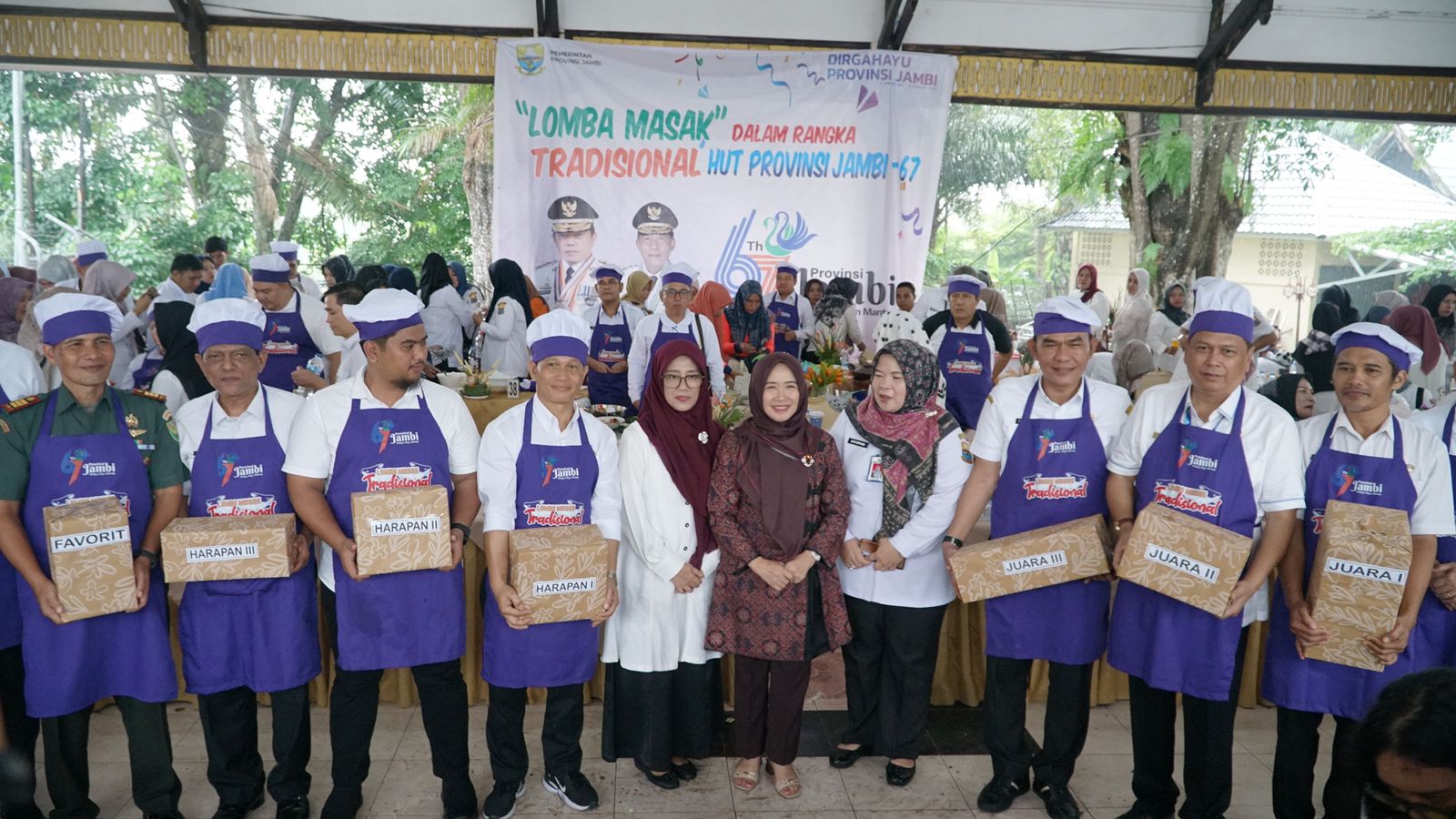 Hesti Haris buka lomba masak pindang ikan patin HUT ke 67 Jambi, Rabu (10/1)
