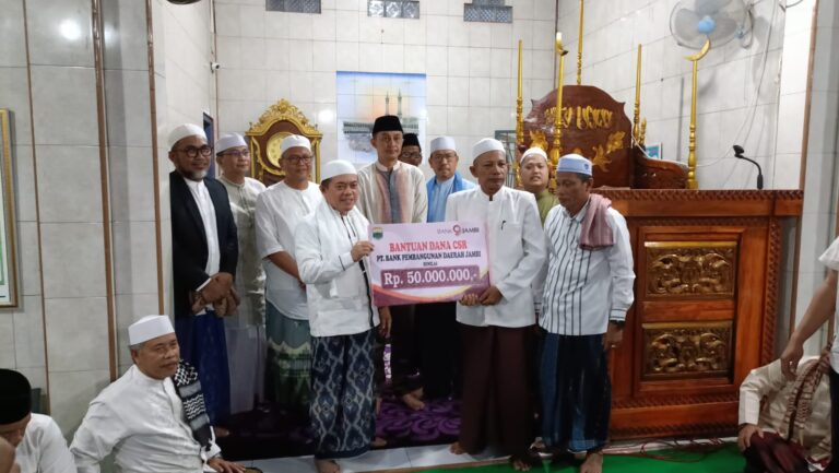 Al Haris safari subuh di Masjid Raudhatussholihin Desa Sekernan, Jumat (2/2)