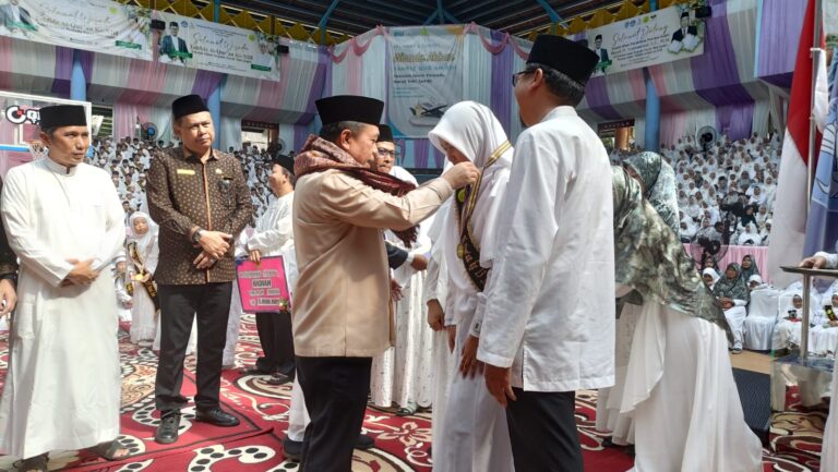 Al Haris berikan hadiah umroh tahfiz 30 juz Quran dan guru SIT Nurul Ilmi Jambi