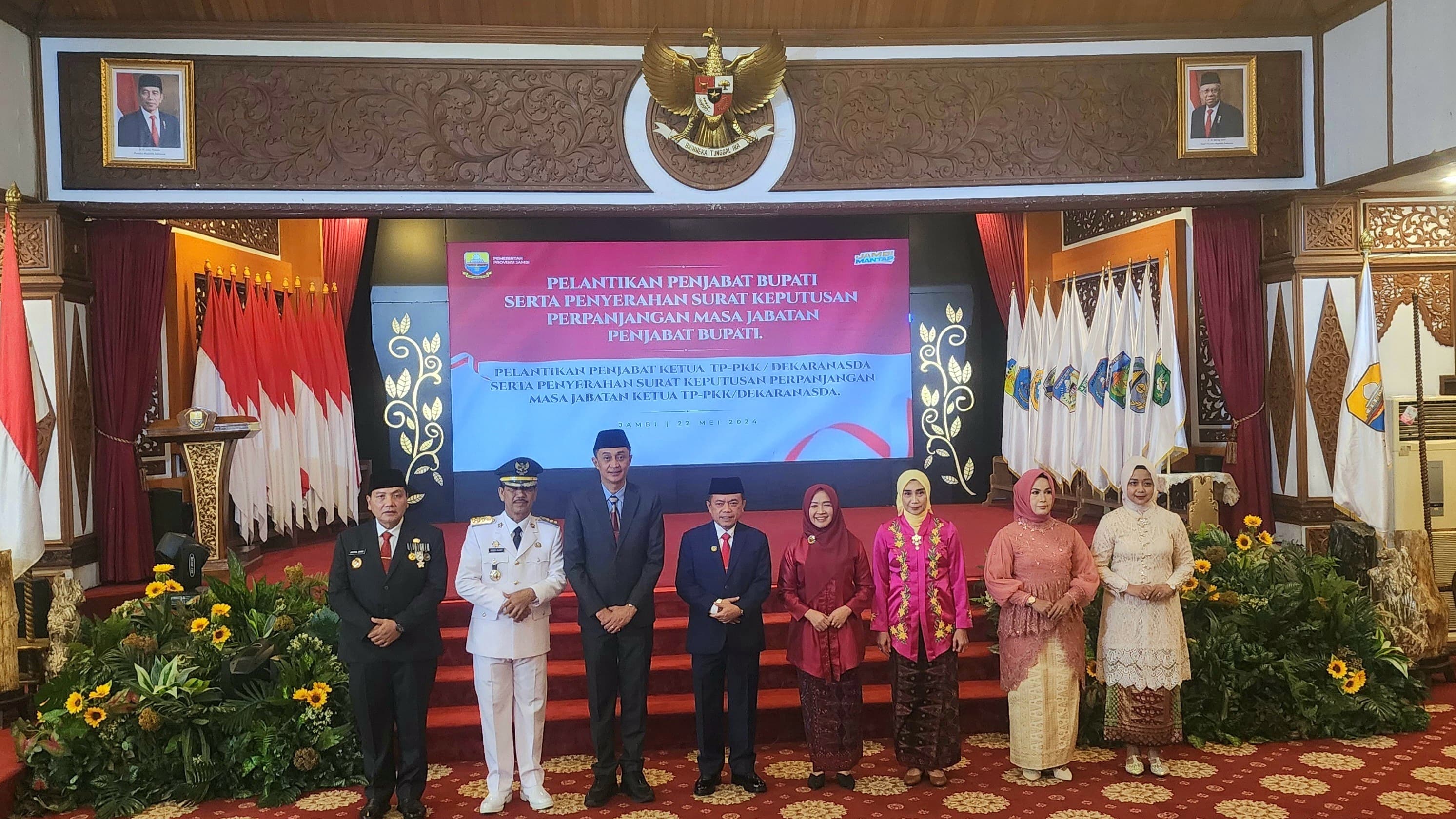 Al Haris saat lantik Pj Bupati Sarolangun dan Pj Bupati Muaro Jambi, Rabu (22/5)