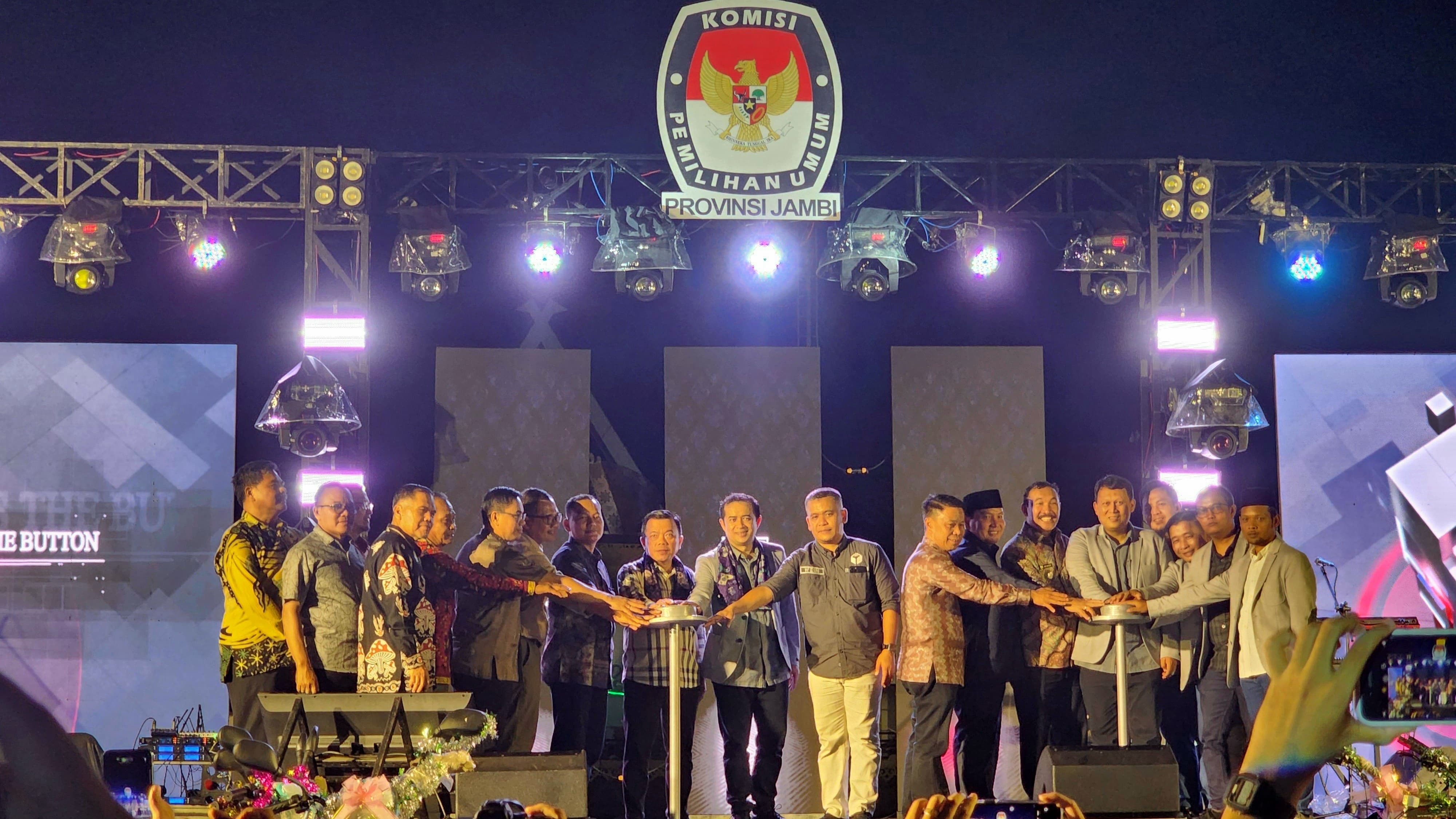 Peluncuran Pilkada Serentak tahun 2024 di Provinsi Jambi, Senin (27/5) malam