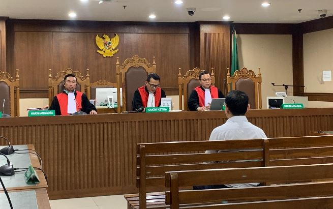 Edward Hutahayan divonis 5 tahun penjara