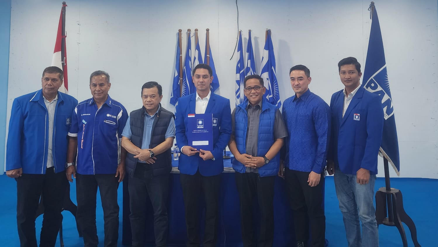 Al Haris dan Zumi Zola hadiri penyerahan SK pergantian Ketua DPD PAN Tanjab Timur ke Zumi Laza