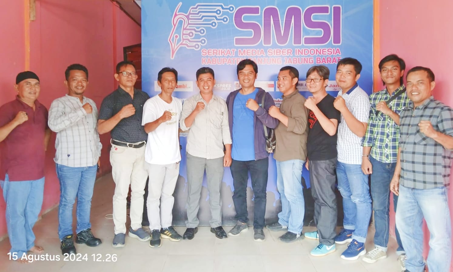 Polres Tanjab Barat saat berkunjung ke Sekretariat SMSI Tanjab Barat, Kamis (15/8)