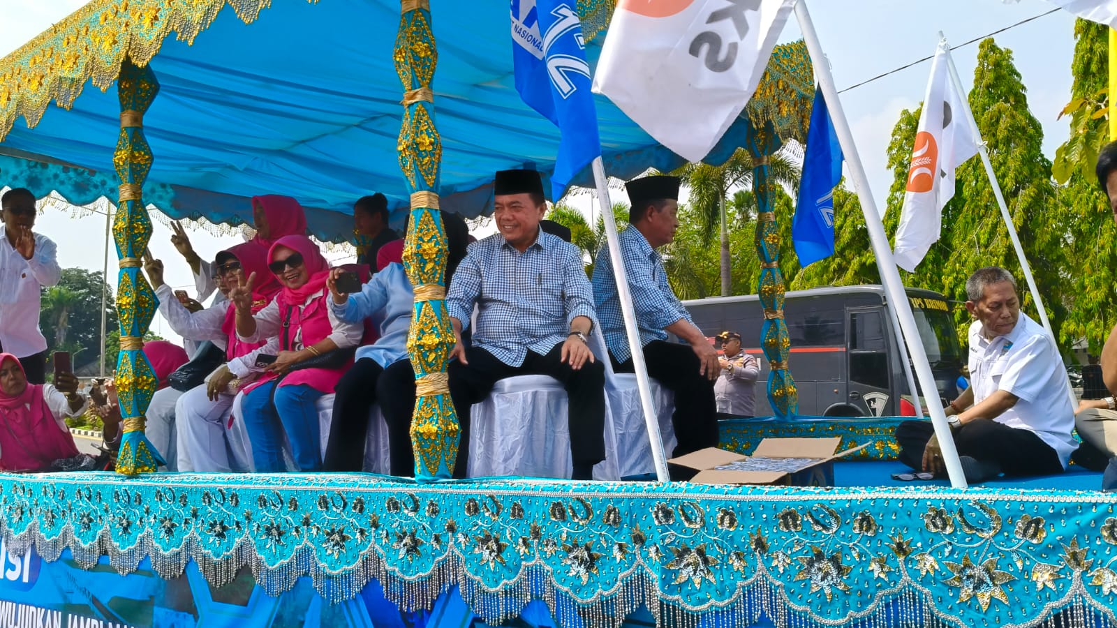 Haris-Sani saat ikuti deklarasi Pilkada damai 2024, Selasa (24/9)
