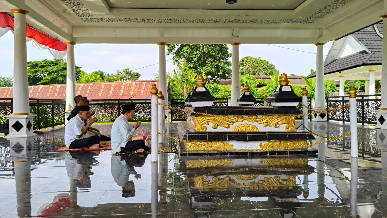Al Haris ziarah ke Makam Sultan Thaha Saifuddin Muaro Tebo, Jumat (25/10)