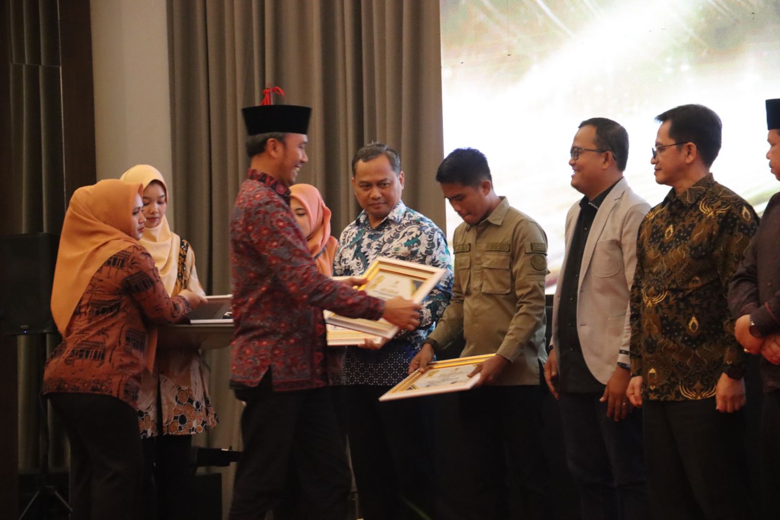KPU Provinsi Jambi pertahankan predikat informatif