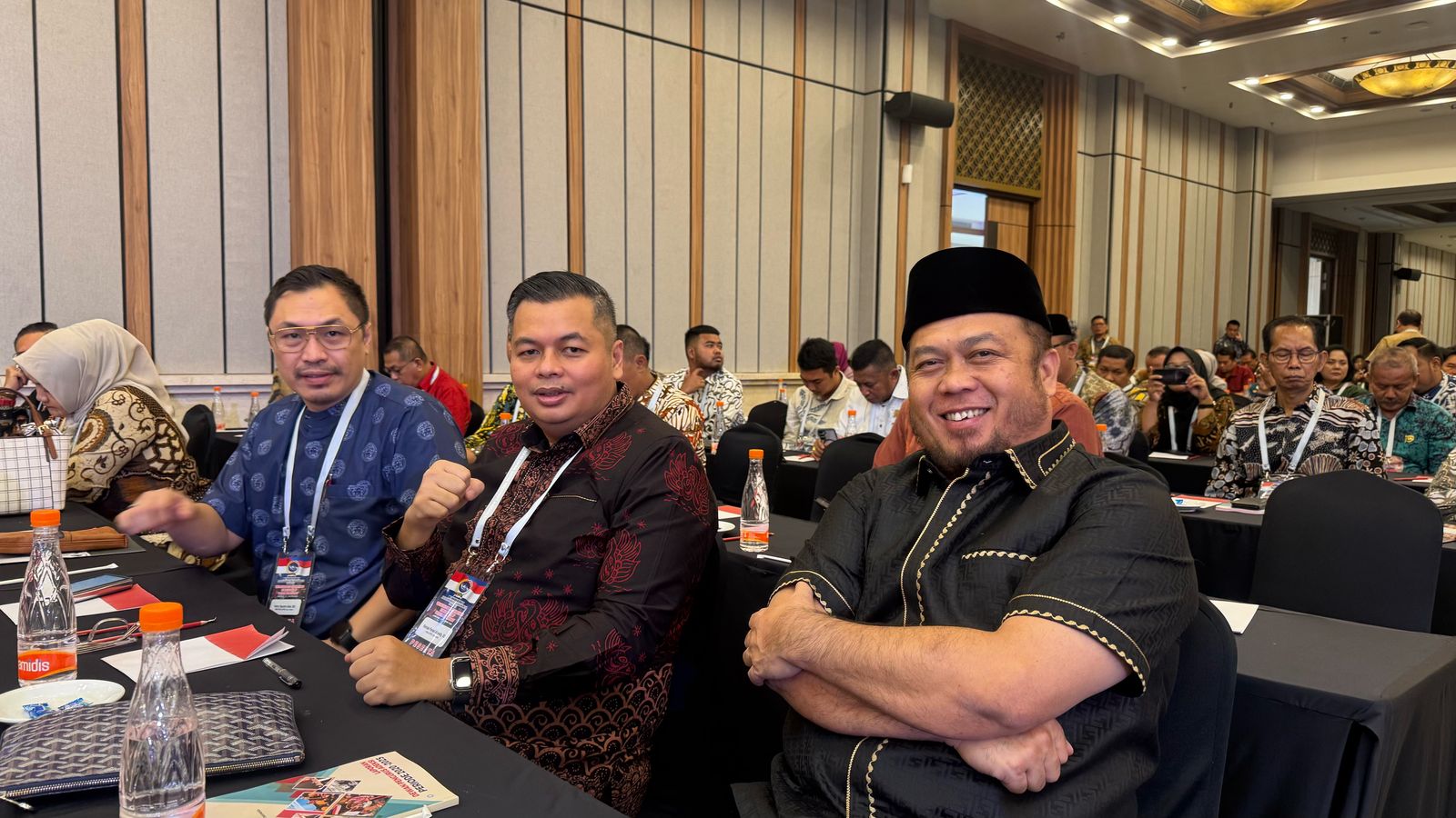 Kemas Faried Hadiri Munas VI Adeksi di Semarang