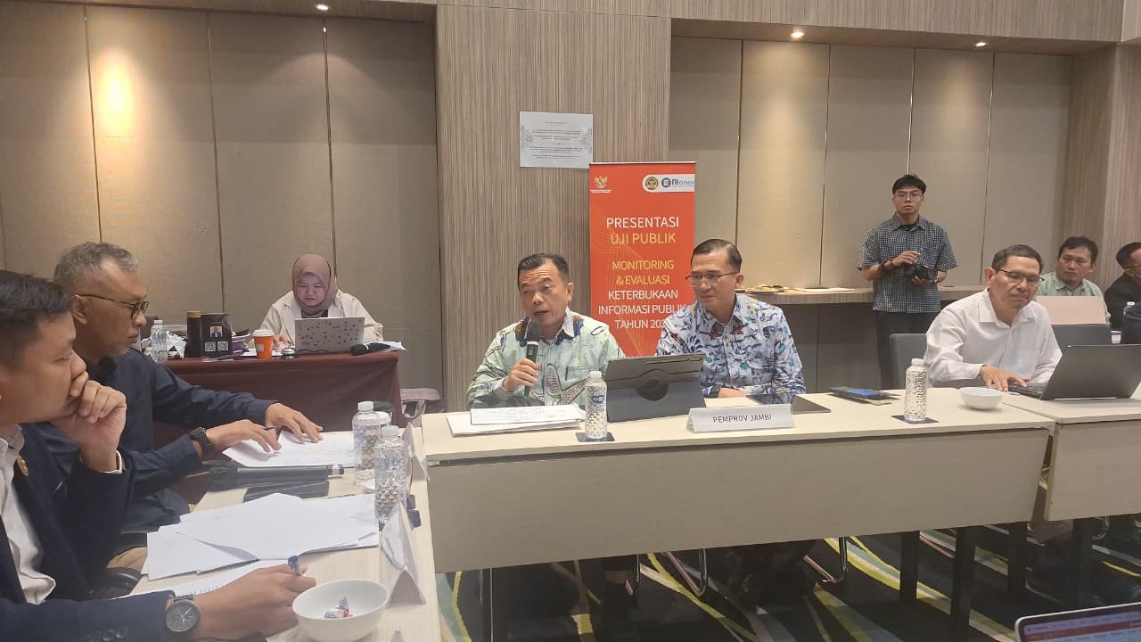 Al Haris pemaparan di uji publik Monev KIP 2025