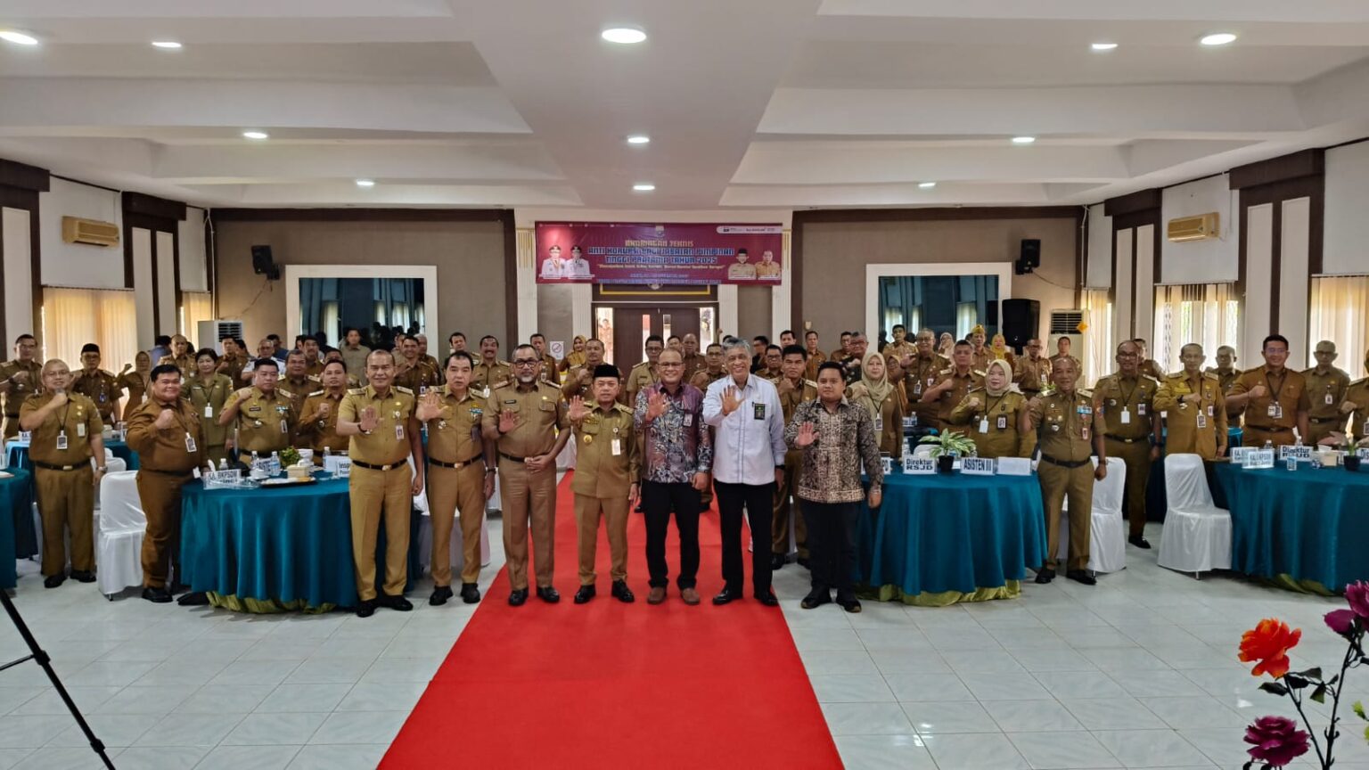 Pejabat Eselon II Pemprov Jambi ikuti bimtek anti korupsi